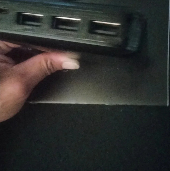 RavPower 26800mahBank/portable charger - Picture 4 of 4